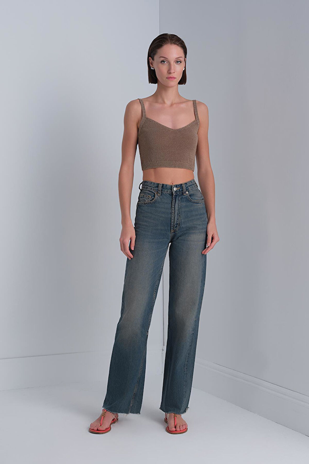 V Yaka Kahverengi Crop Top