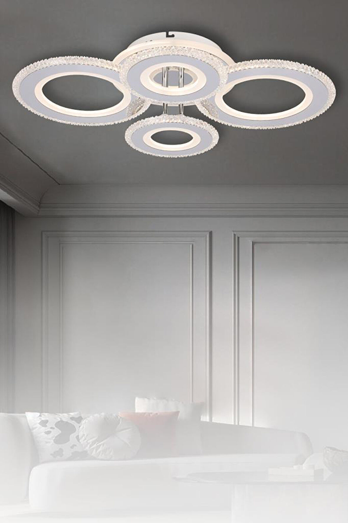 Eray Aydınlatma T001-4 Krom Kumandalı Led Avize