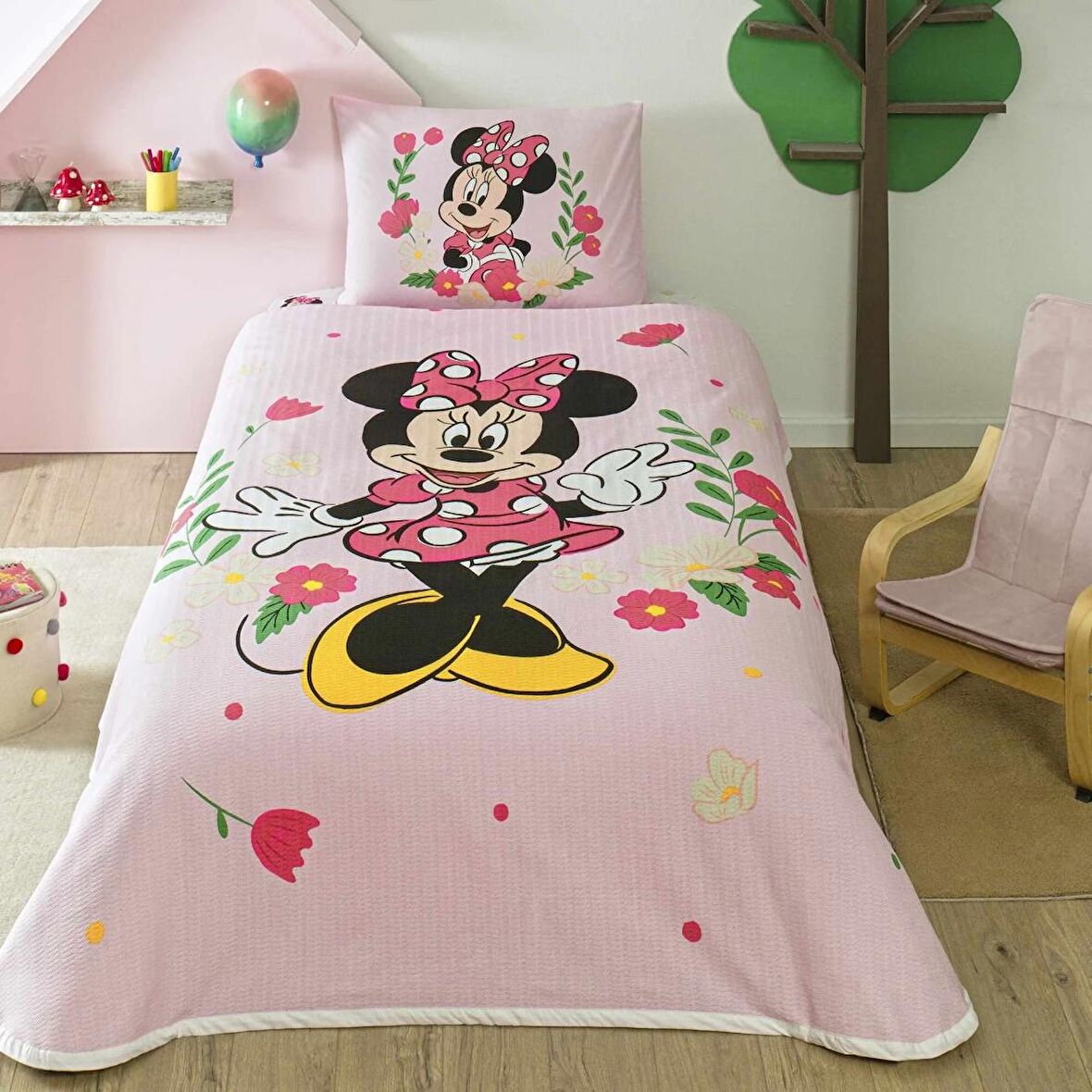 Taç Lisanslı Minnie Mouse Golden Tek Kişilik Pamuk Pike Takımı