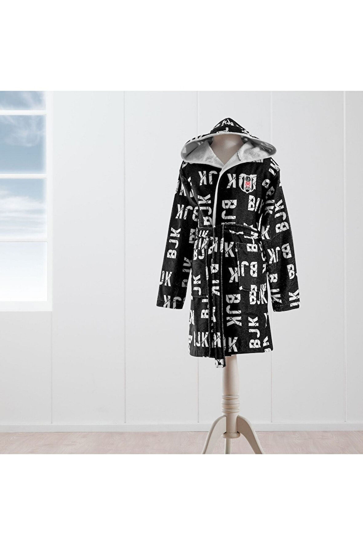 TAÇ BJK 1903 LİSANSLI ÇOCUK BORNOZ 10-12 YAŞ