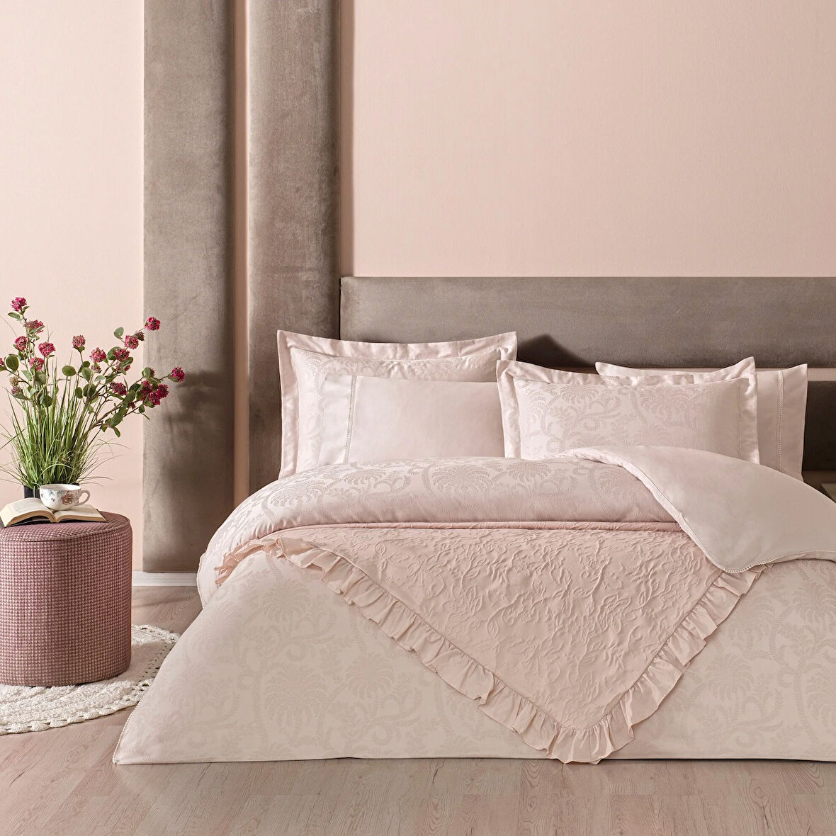 Taç Odette Yatak Örtülü Çift Kişilik Nevresim Seti Pudra