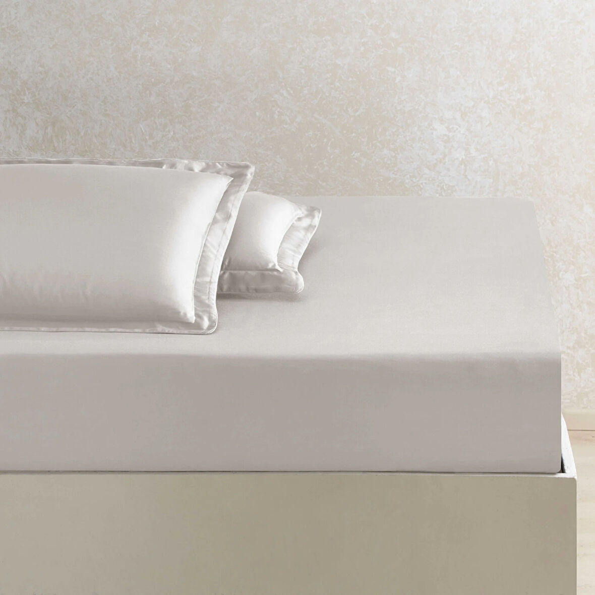 Linens X TENCEL™ Lyocell Tek Kişilik Lastikli Çarşaf Bej