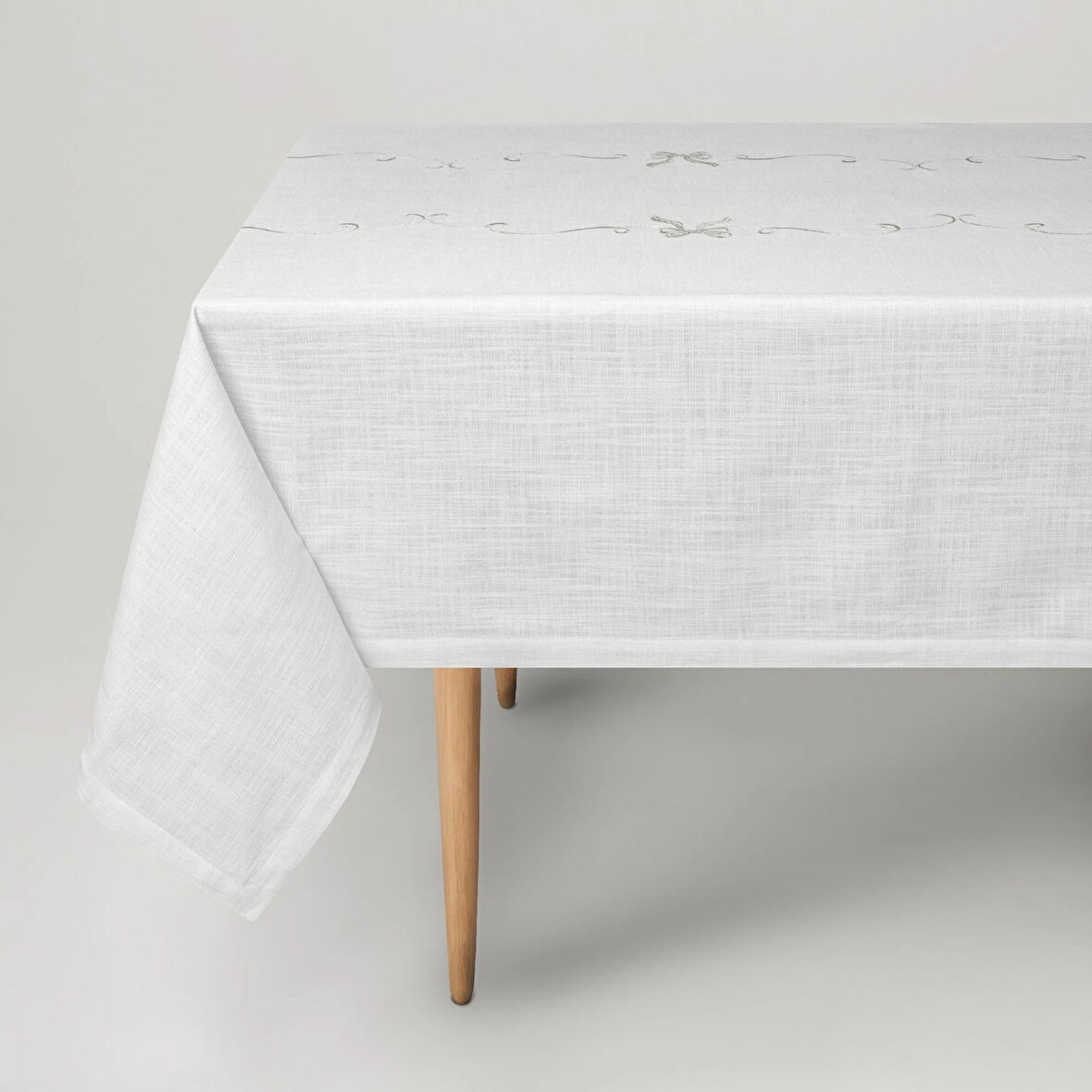 Linens Ribbon 150x250 cm Masa Örtüsü Kırık Beyaz