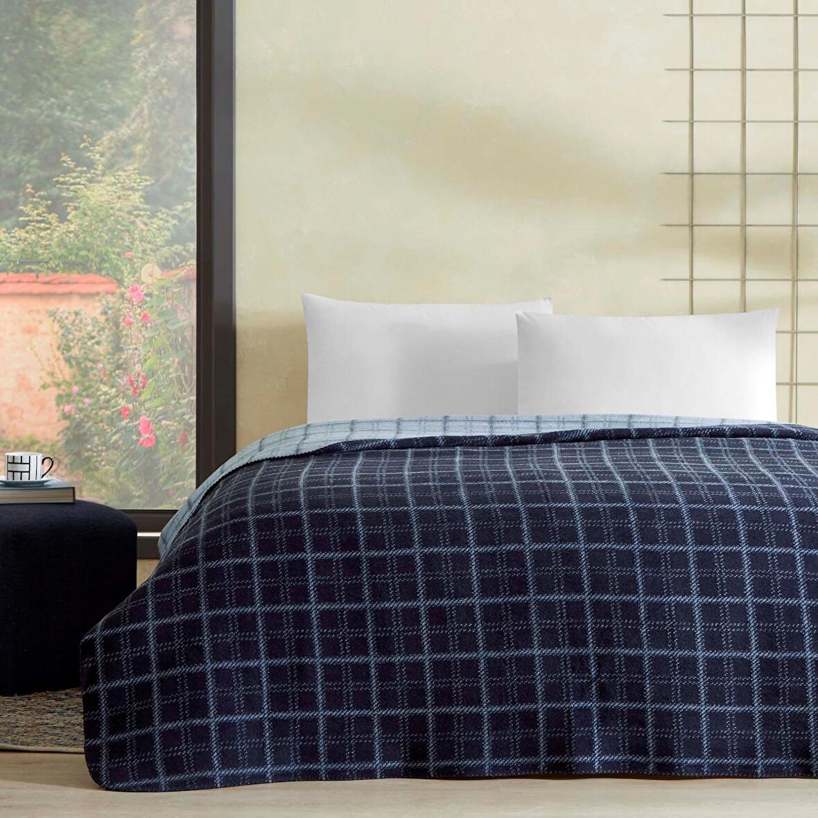 Taç Edwin Pamuk Tek Kişilik Battaniye Lacivert