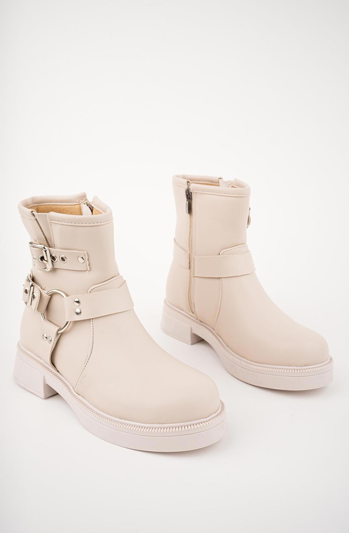 Muggo OSHO Garantili Fermuarlı Kemer Detaylı Kadın Kışlık Bot