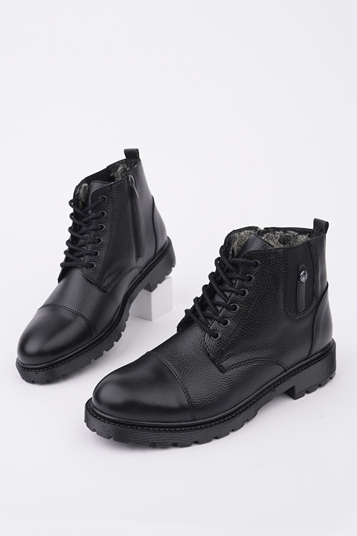 Muggo RAFA Fermuarlı Bağcıklı Kürklü Erkek Bot 