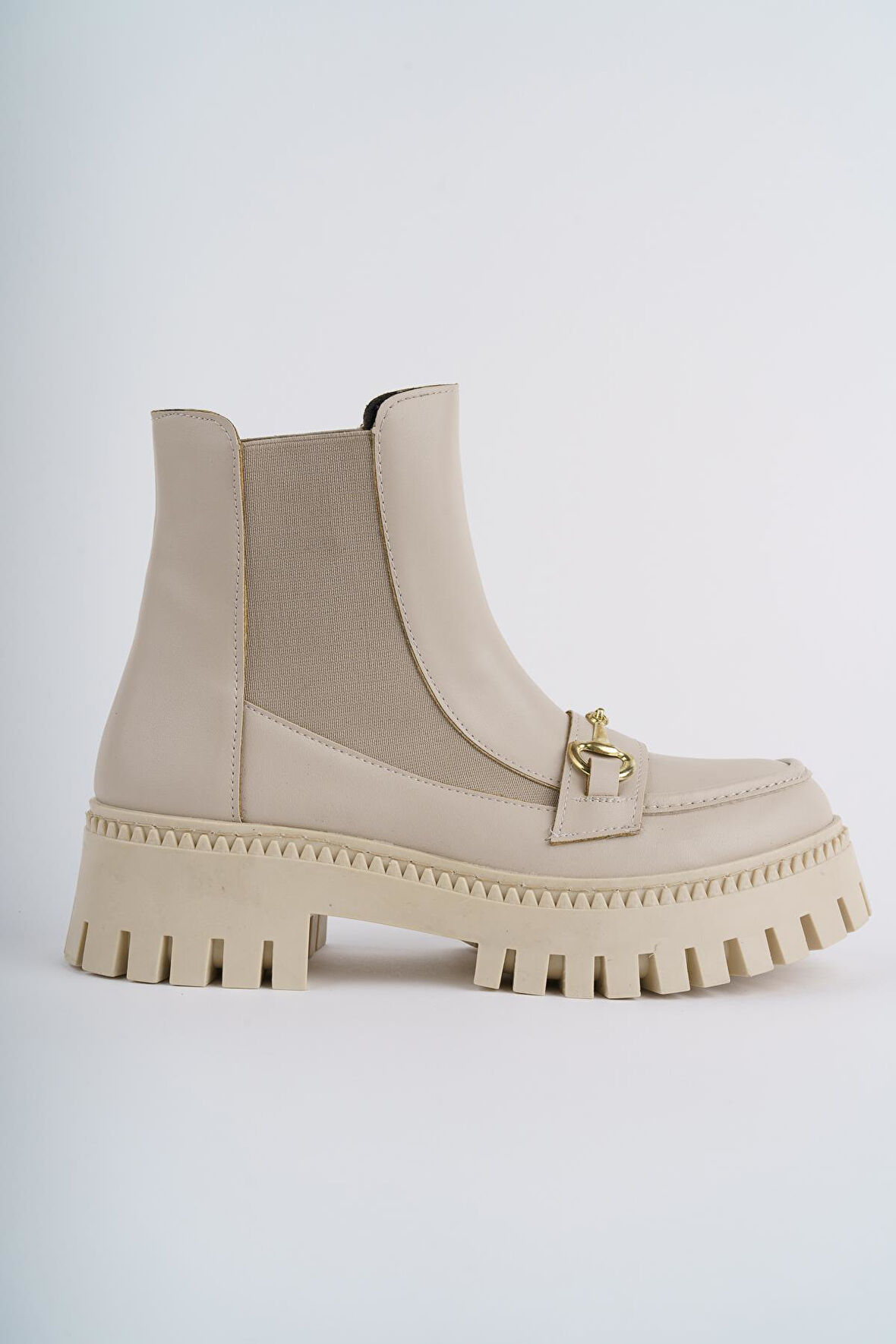 Muggo VESPER Garantili Tokalı Kalın Taban Kadın Chelsea Bot