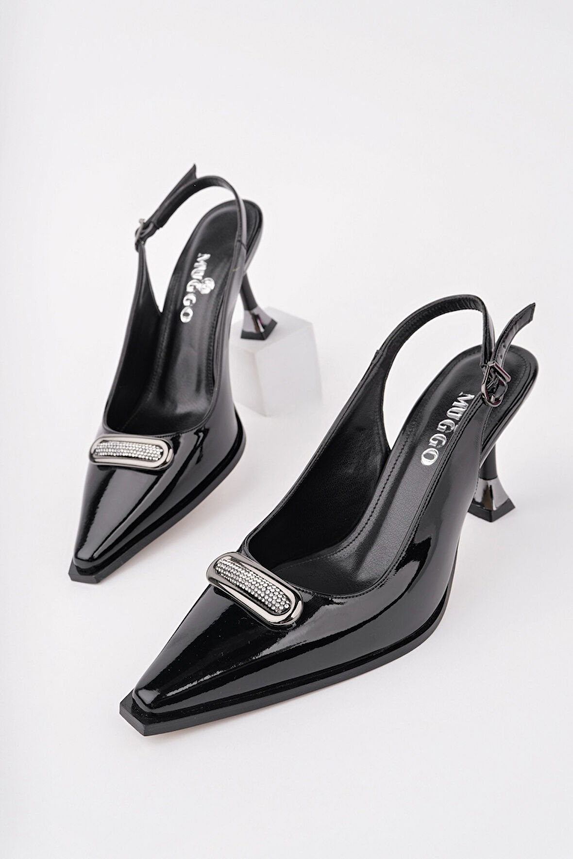 Muggo HEELS Arkası Açık Toka Detaylı Günlük Klasik Topuklu Kadın Stiletto Ayakkabı