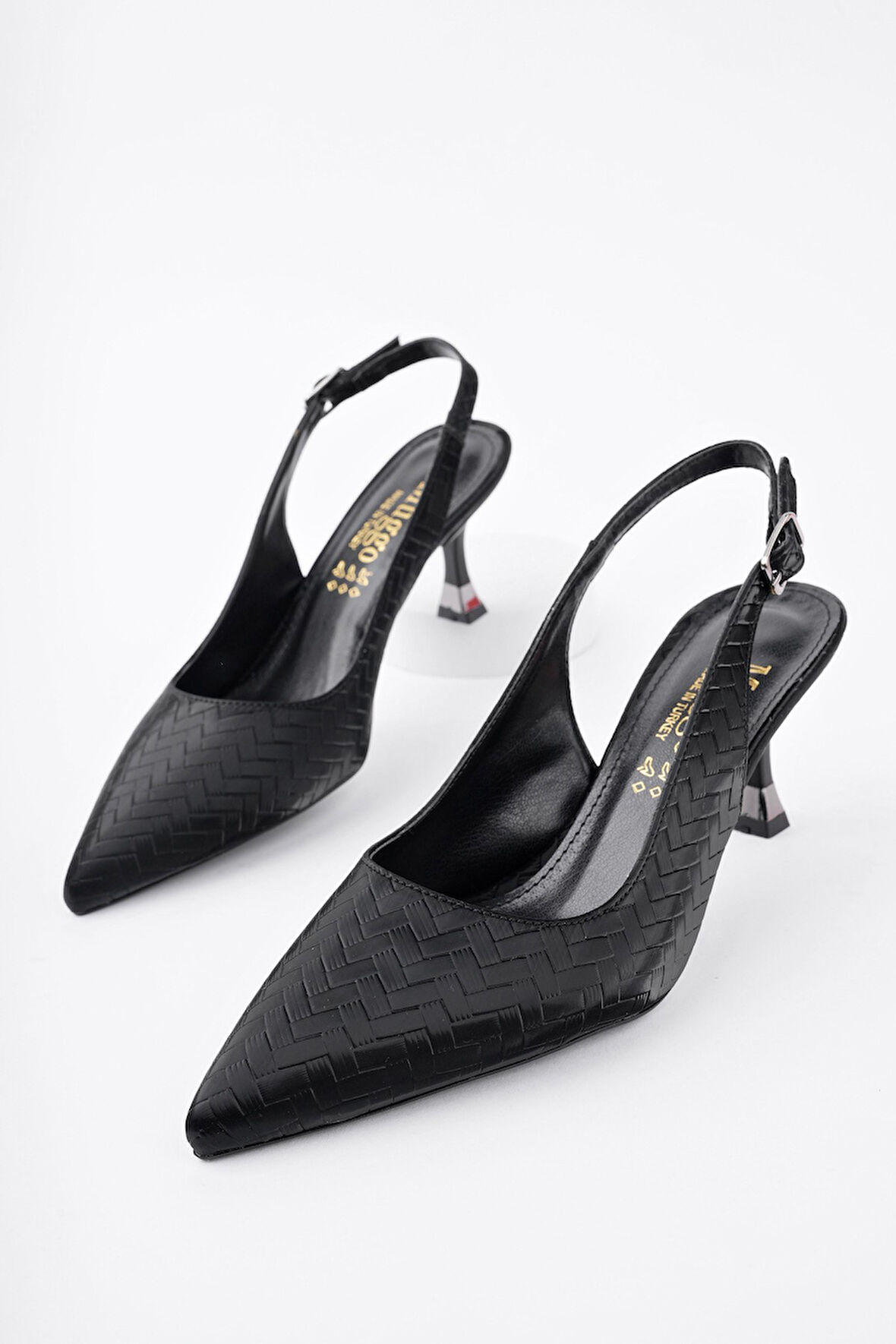 Muggo SUNG Sivri Burun Arkası Açık Günlük Klasik Kadın Topuklu Ayakkabı