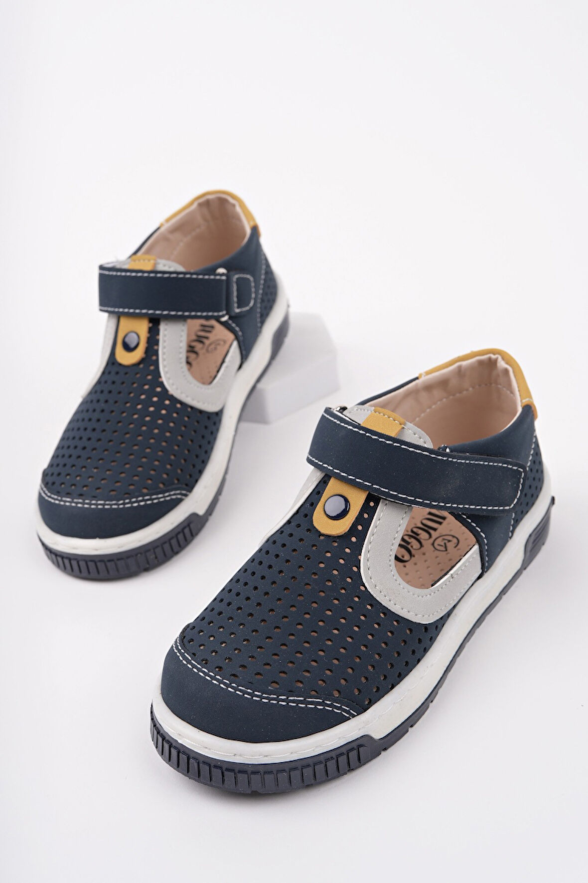 Muggo PEPE Cırtlı Delikli Günlük Hafif Taban Unisex Çocuk Ayakkabı