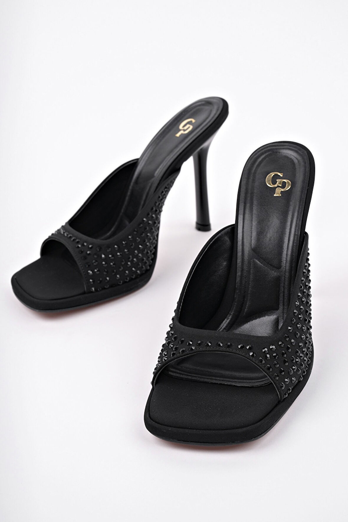 Muggo PUJA Küt Burun İnce Topuklu Taşlı Kadın Topuklu Terlik