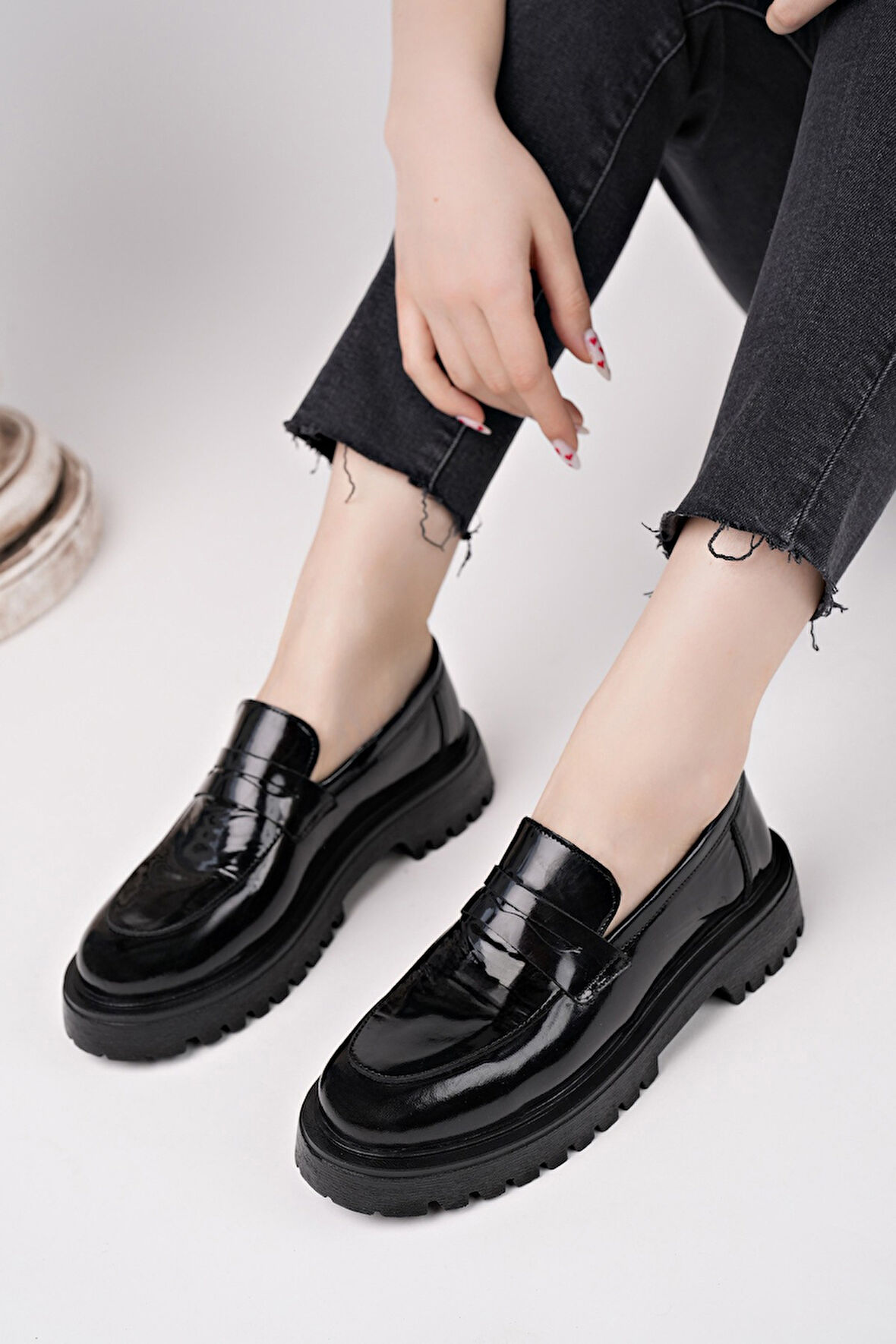 Muggo PARADİSE Hakiki Deri Kalın Taban Günlük Casual Makosen Kadın Loafer Ayakkabı