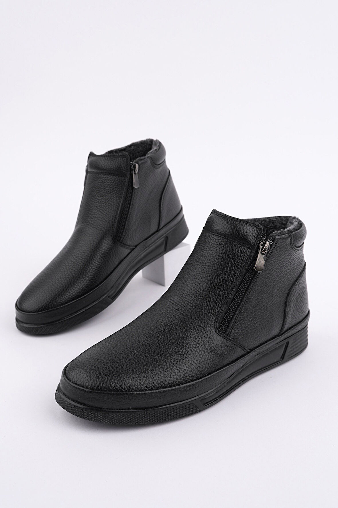 Muggo ANDY Hakiki Deri Çift Fermuarlı İçi Kürklü Erkek Kışlık Bot