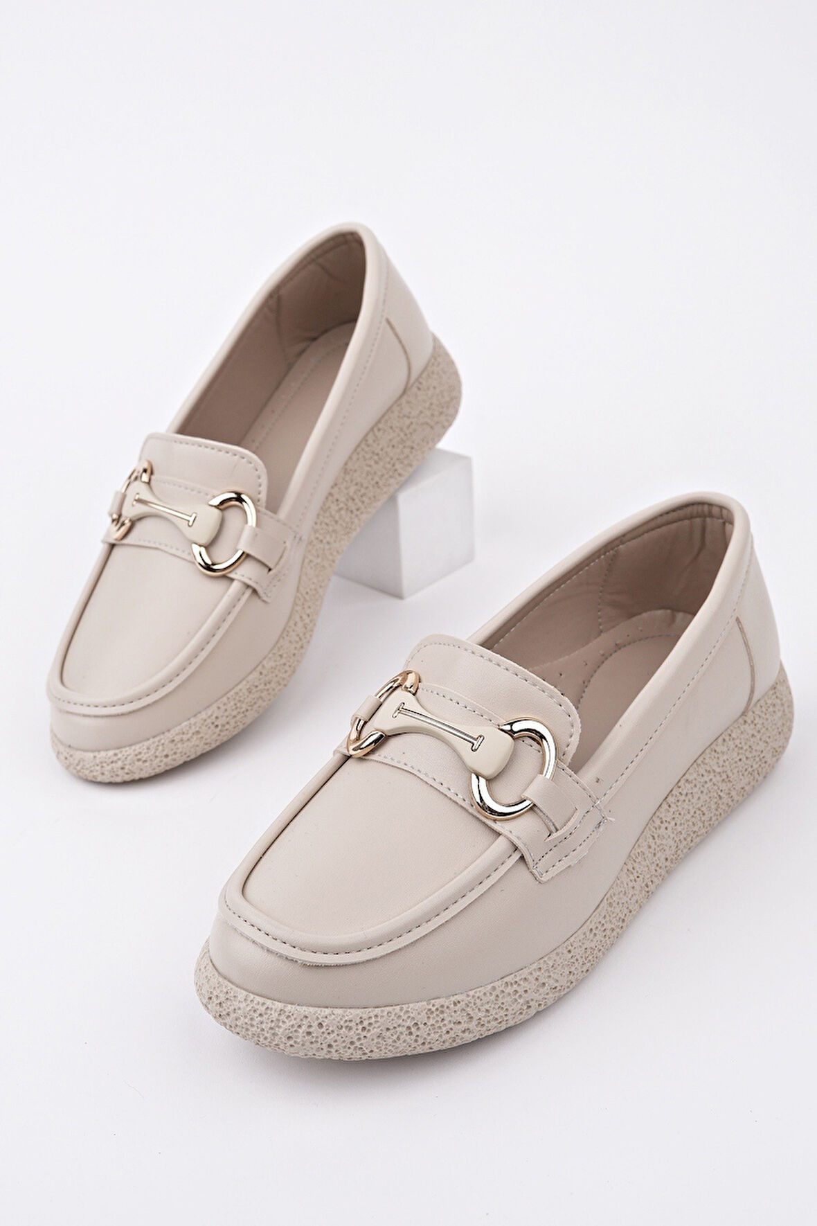 Muggo POLARA Kalın Taban Toka Detaylı Kadın Günlük Loafer Ayakkabı 