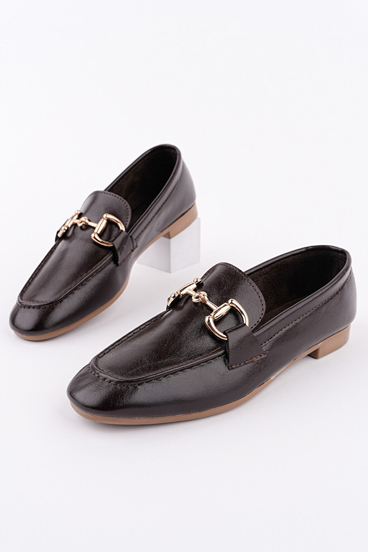 Muggo STRİDE Metal Tokalı Kadın Günlük Loafer Ayakkabı