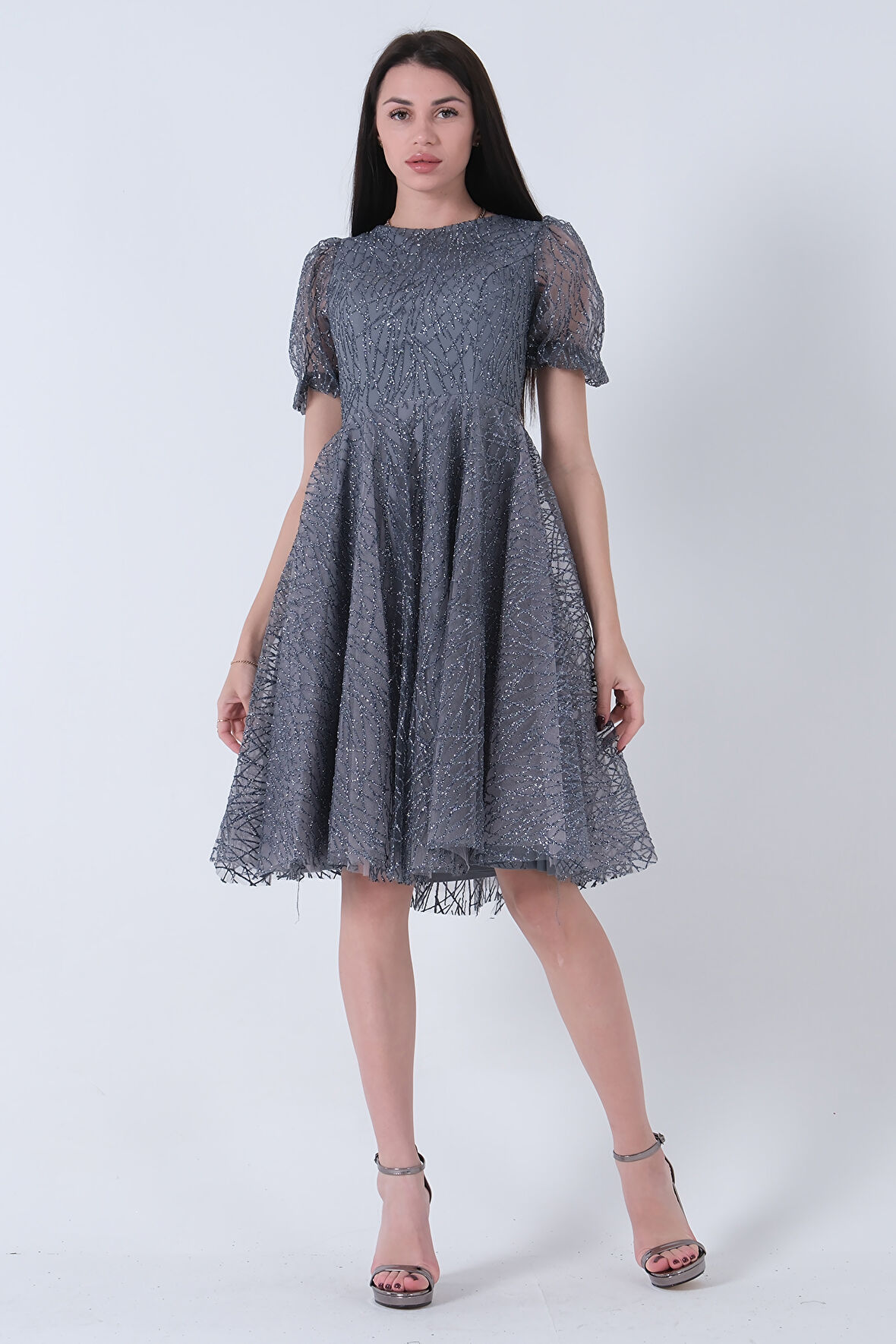 Gri Midi Boy Kısa Yuvarlak Yaka Simli Tül Abiye Elbise 6502459.06