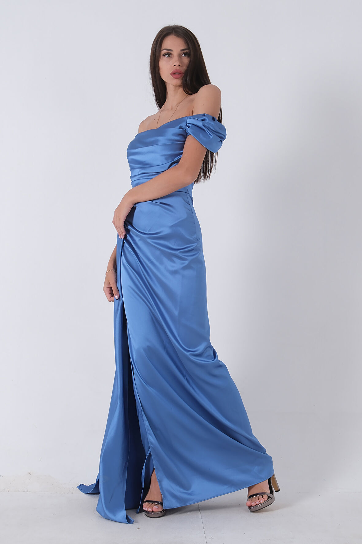 Mavi Drape Detaylı Saten Kumaş Abiye Elbise 9704858.16