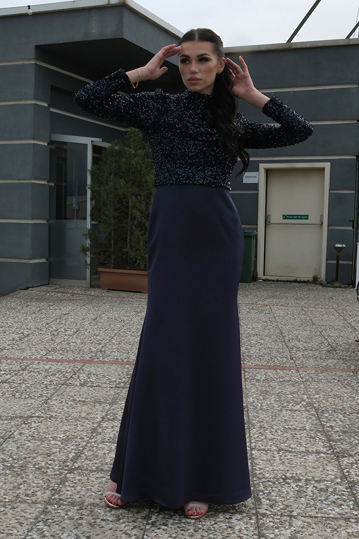 Lacivert Üst Pul Payet Alt Krep Tesettür Abiye 6502497.02