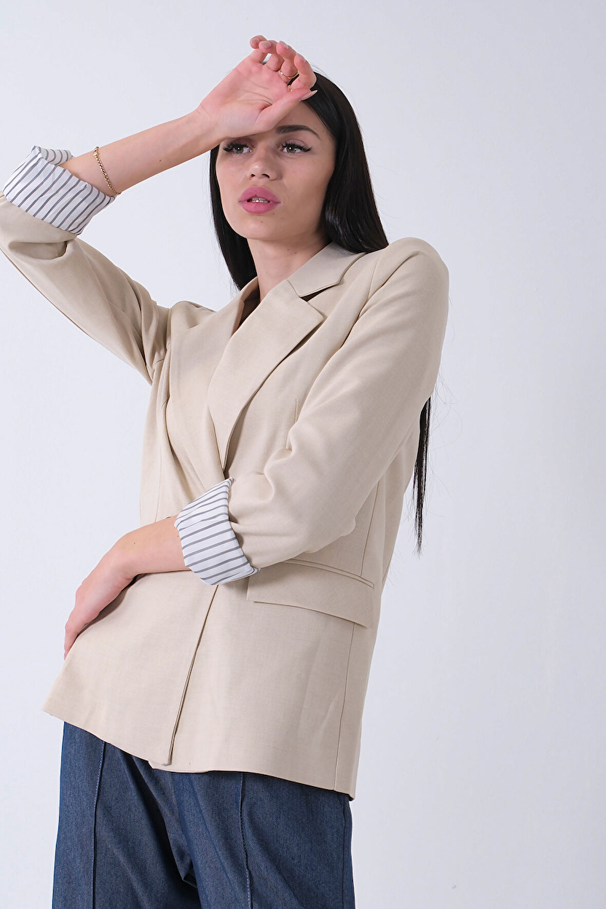 Bej Kol Katlama Aksesuarlı Çizgili Ceket 41670043.55