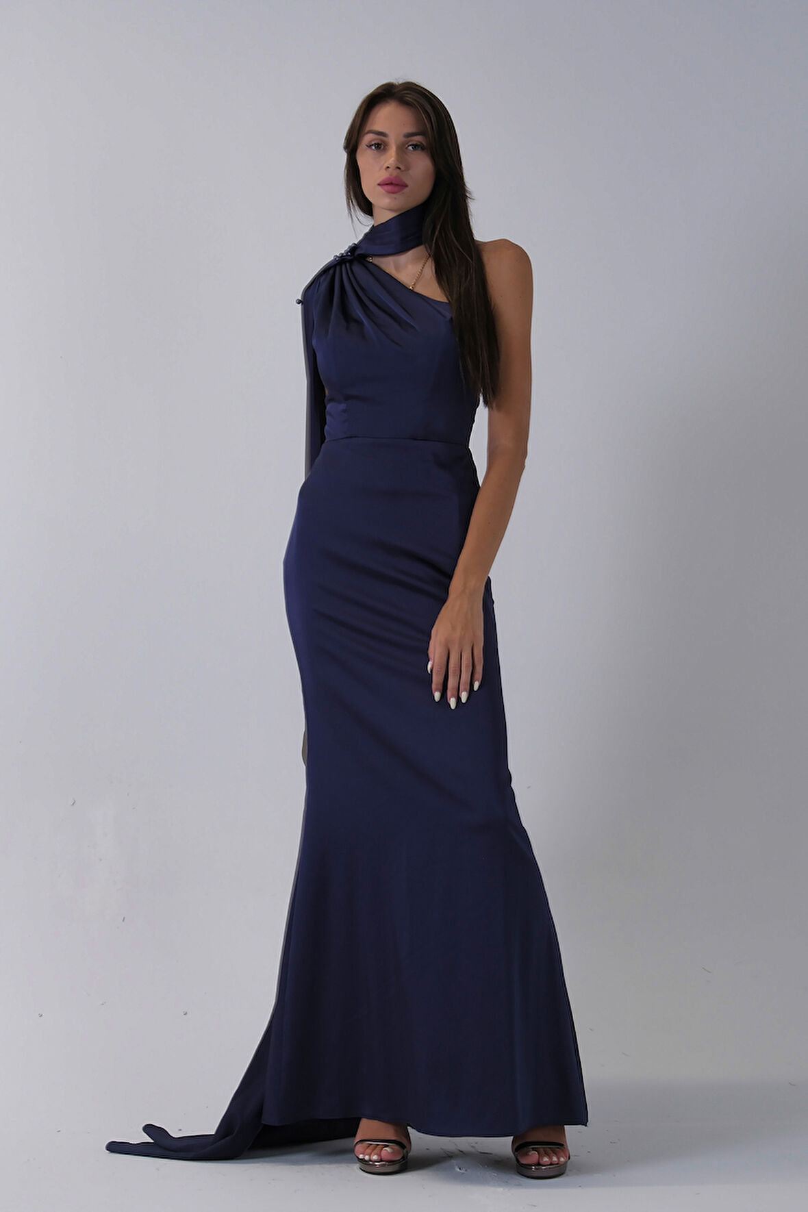 Lacivert Yaka Kuşak Detaylı Tek Omuz Abiye 0801099.02