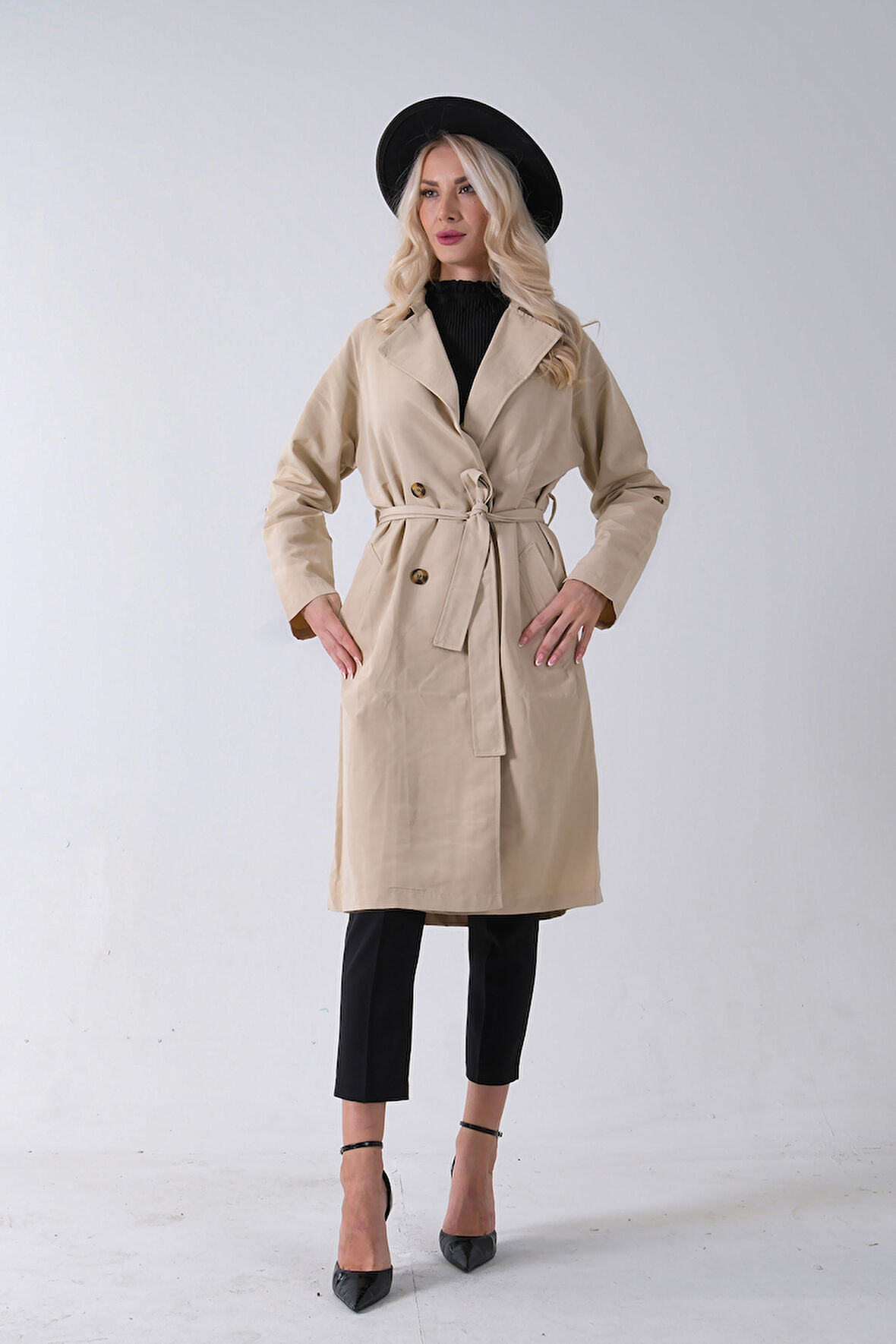 Bej Önden Düğme Kapamalı Yandan Cepli Kuşaklı Uzun Trenç 4200823.55