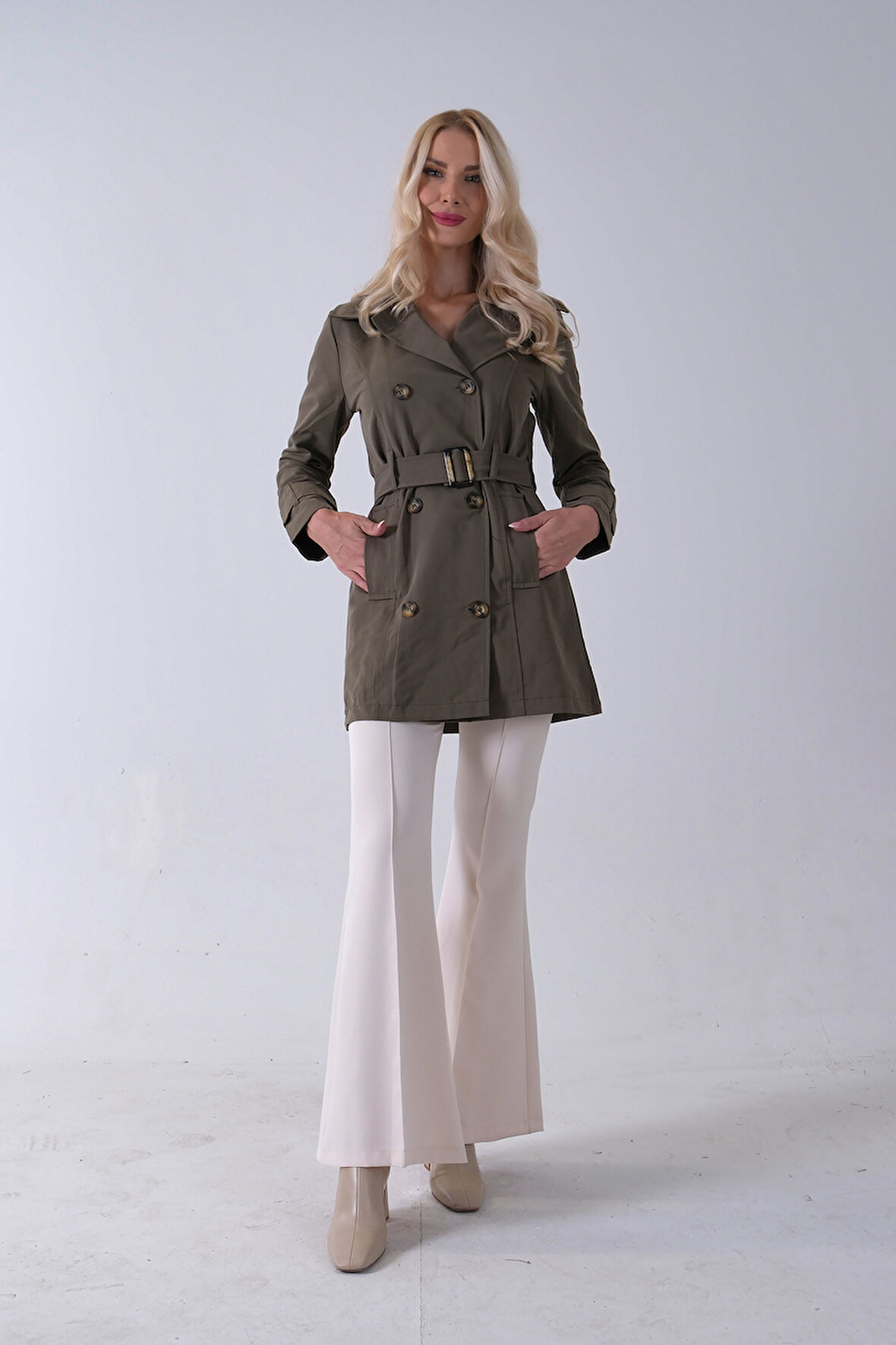 Haki Bilek ve Omuz Apolet Detaylı Kemerli Düğme Kapamalı Trenç 4200829.23