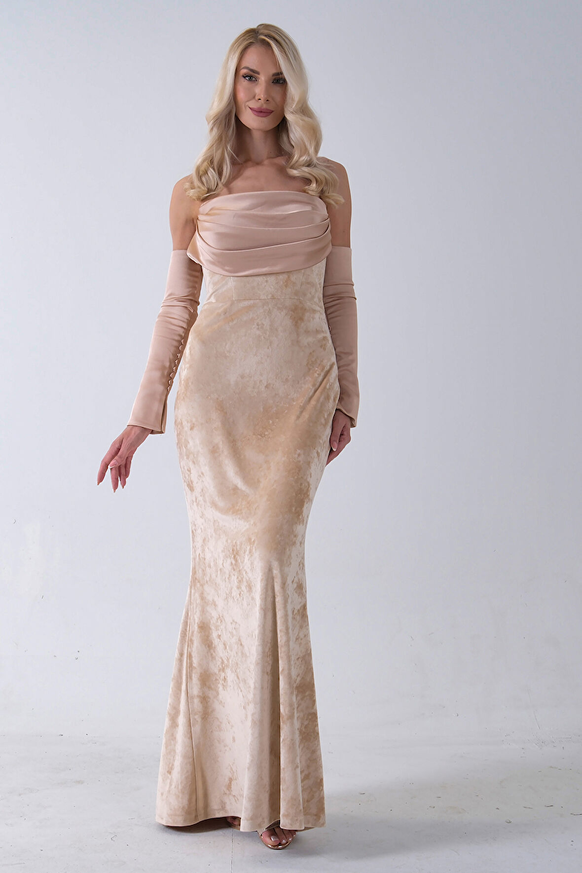 Gold Drapeli Takma Kol Detaylı Kadife Abiye 0801068.122