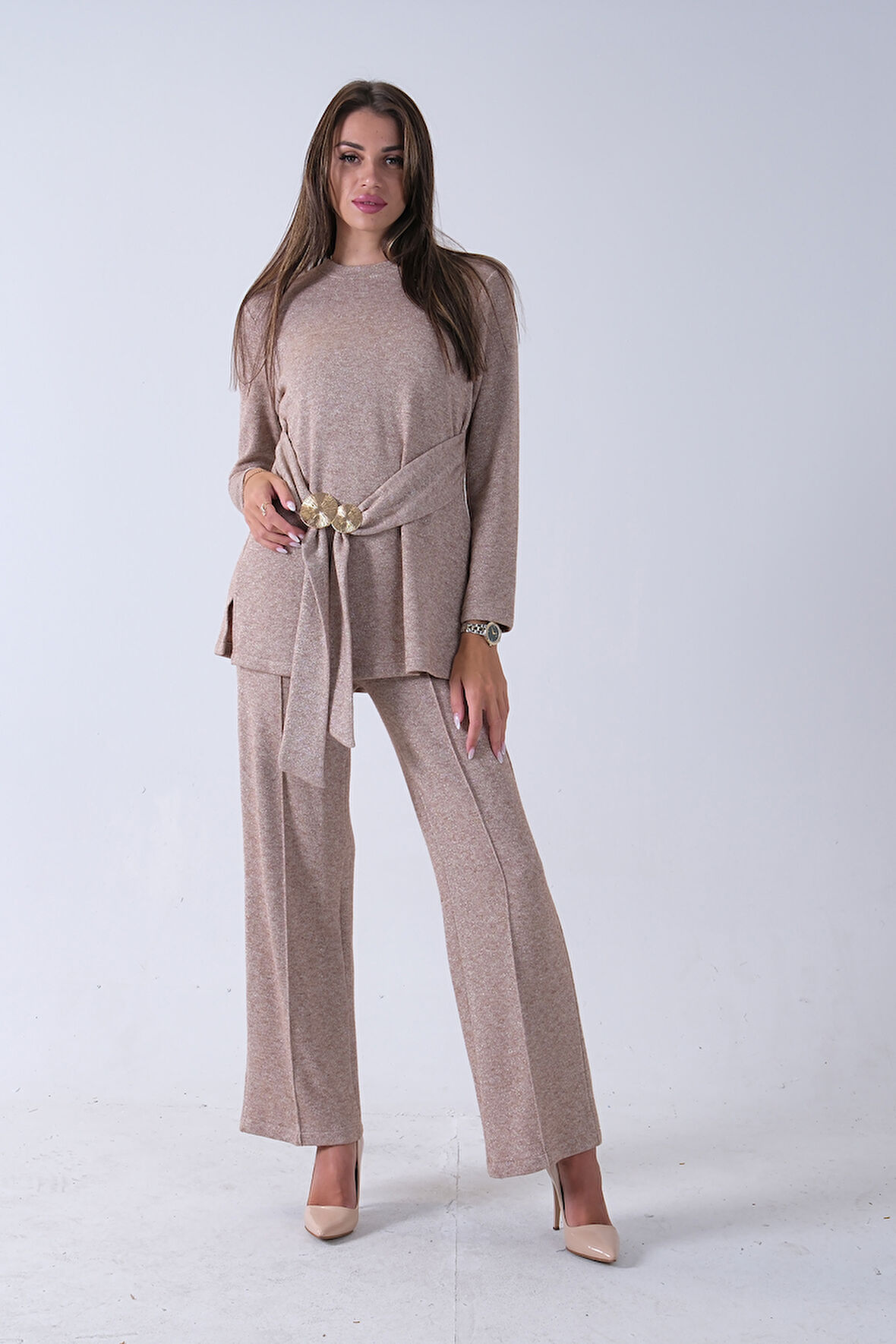 Taş Altın Toka Detaylı Pantolonlu Takım 4577282.50