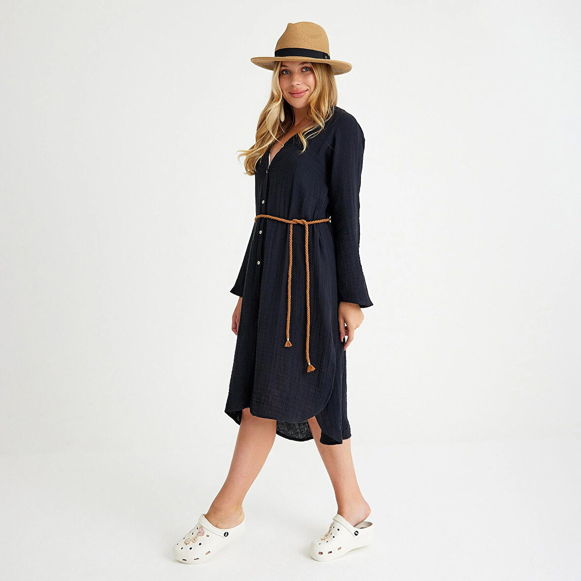 %100 Pamuklu Dokuma Müslin Hakim Yaka Kemer Detaylı Plaj Gömlek Elbise