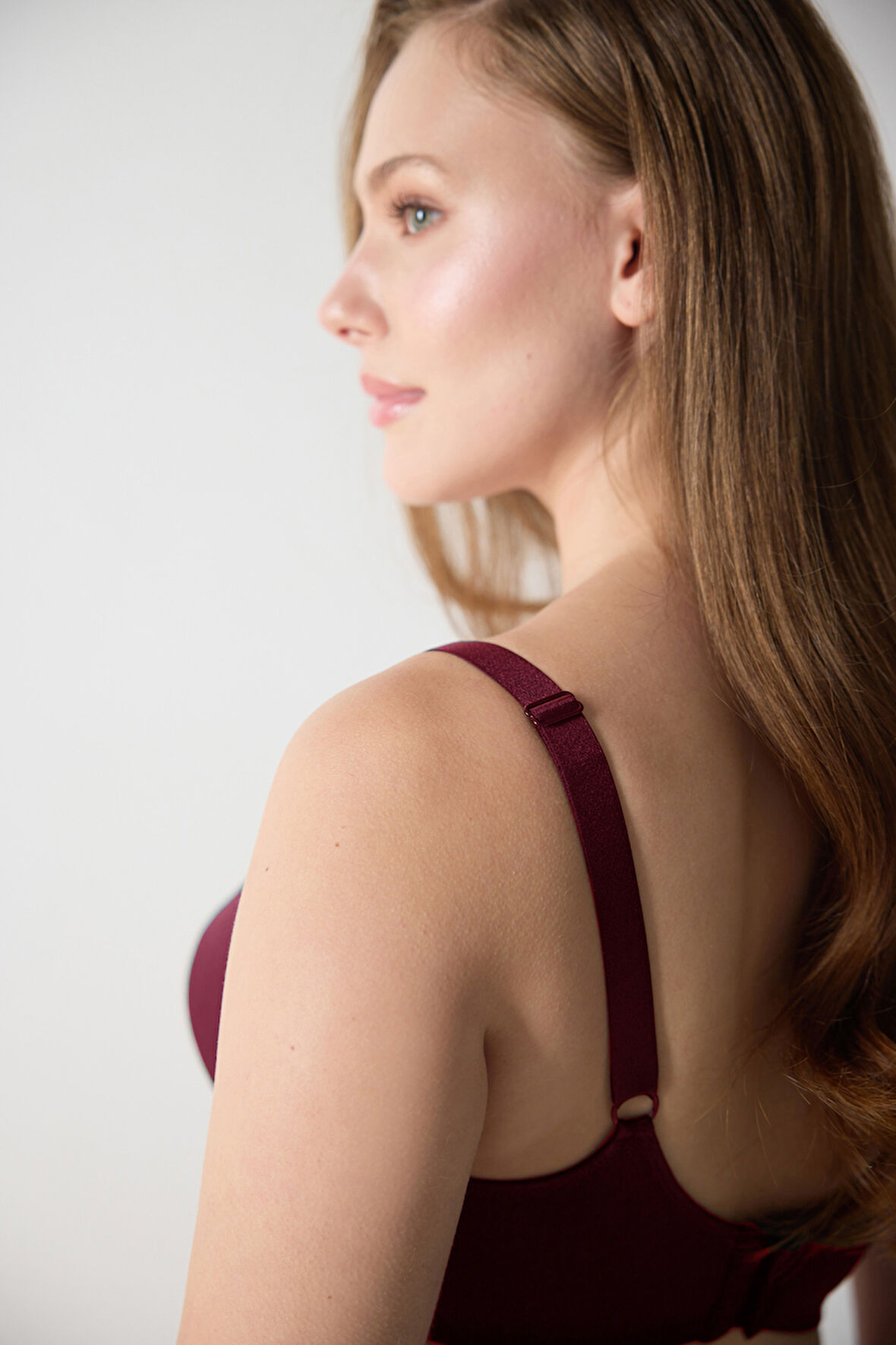 Saten Tüllü Balenli Büyük Beden Toparlayıcı Sütyen