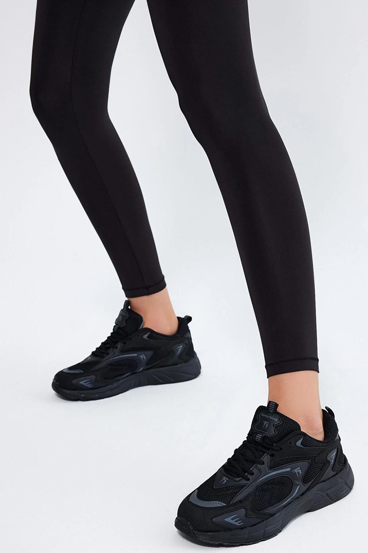 Tonny Black Unisex Siyah Füme Faylon Taban Rahat Kalıp Unisex Ayakkabı