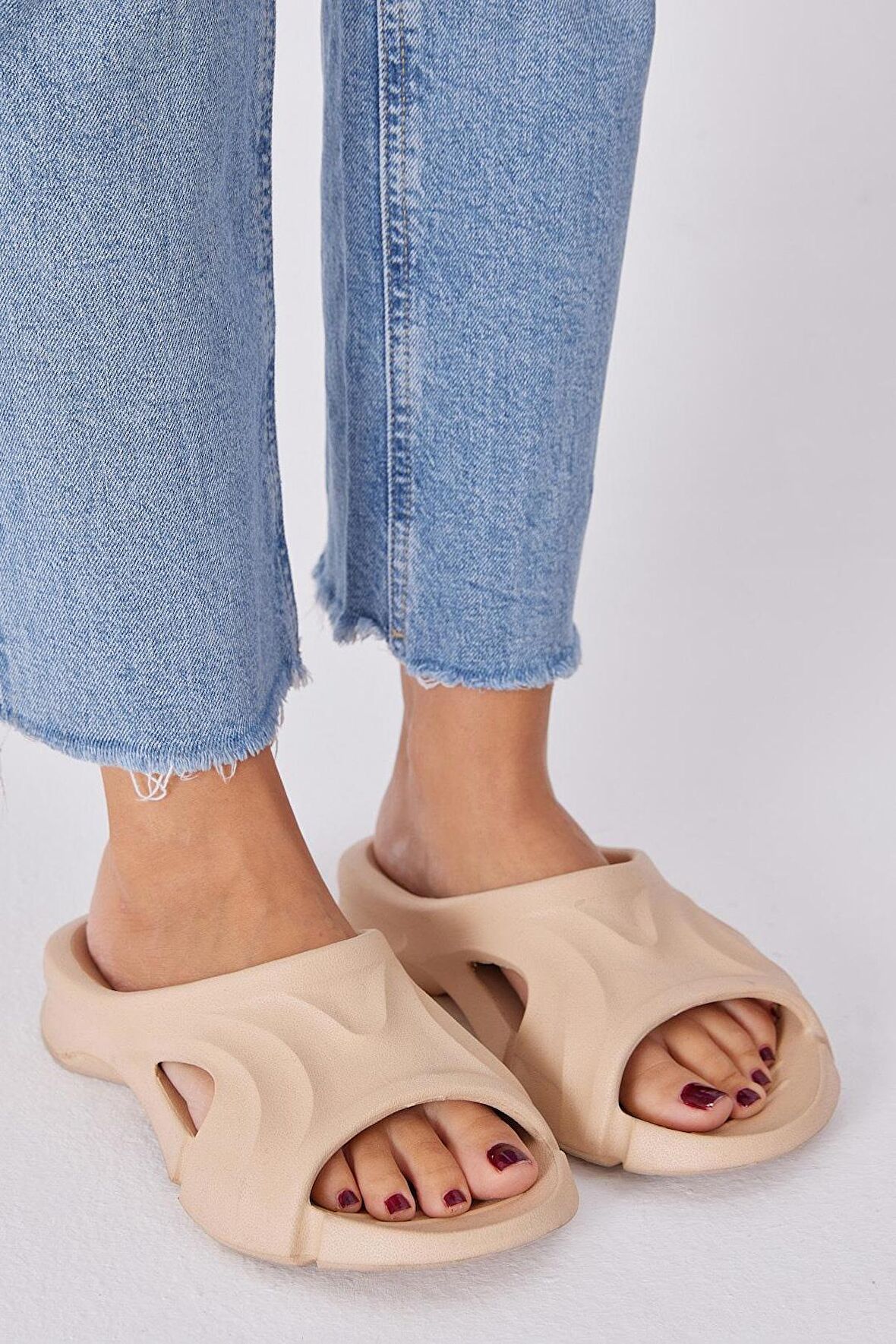 Tonny Black Unisex Krem Desenli Kalın Tabanlı Eva Terlik