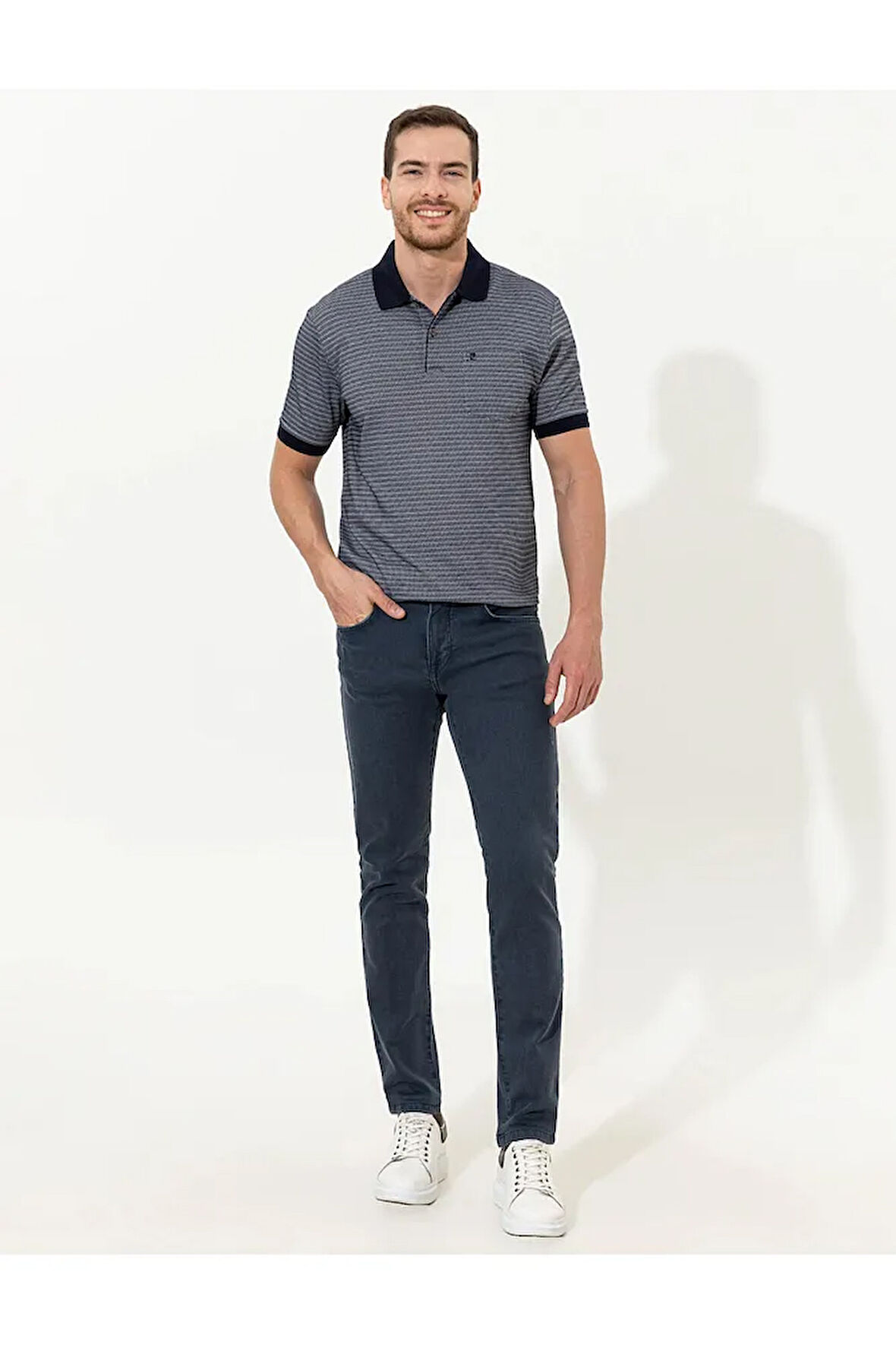 Erkek Regular Fit Polo Yaka Tişört