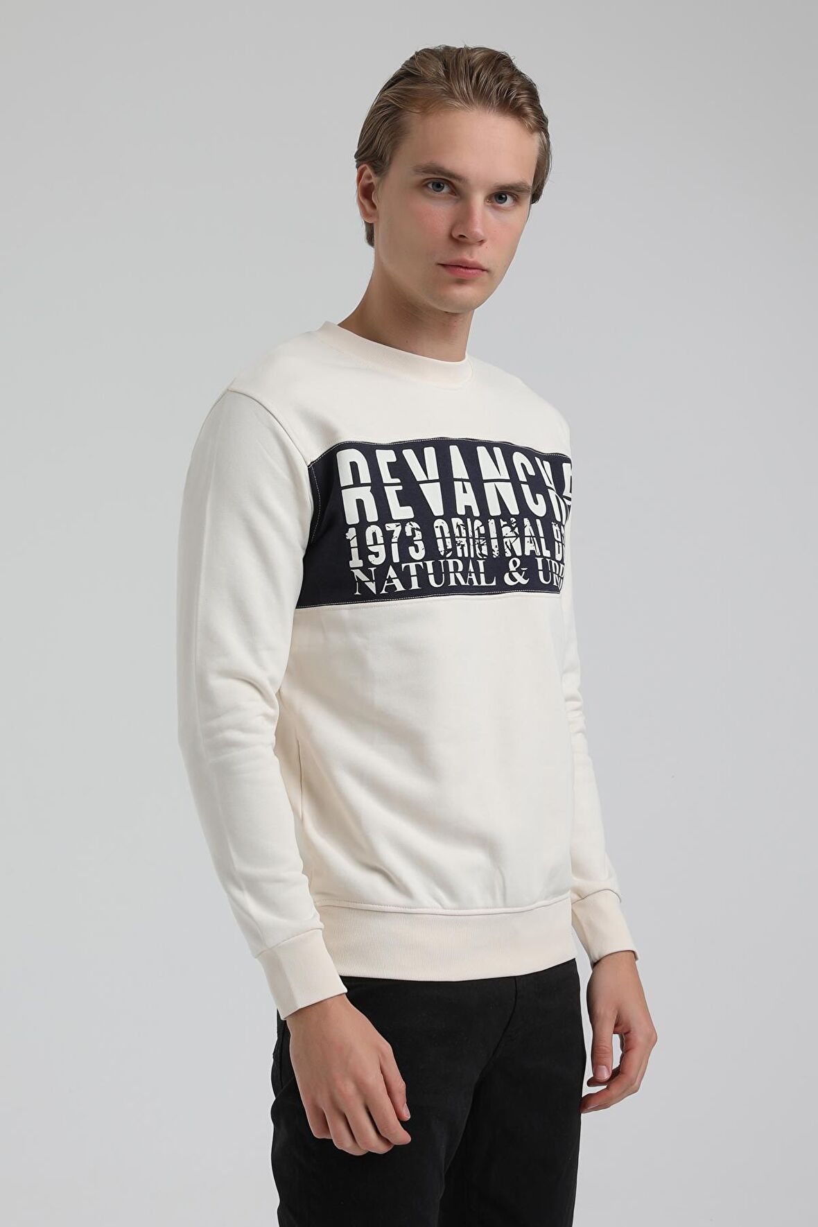 Bisiklet Yaka Ekru Regular Sweatshirt 22FWM60130