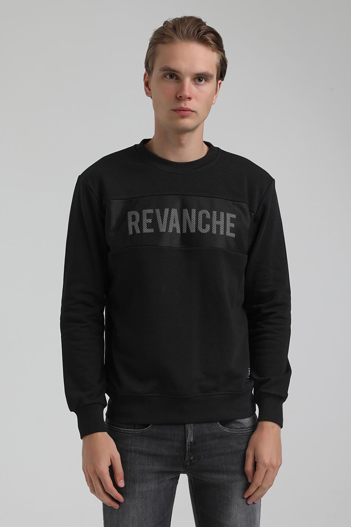 Bisiklet Yaka Siyah Regular Sweatshirt 22FWM60117