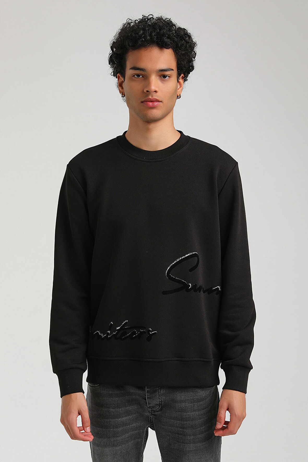 Bisiklet Yaka Siyah Slim Fit Sweatshirt 23FWM60150