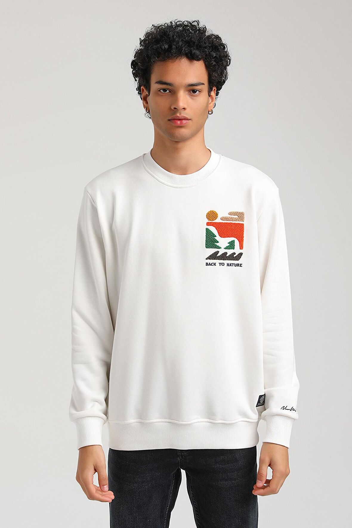 Bisiklet Yaka Ekru Slim Fit Sweatshirt 23FWM60151