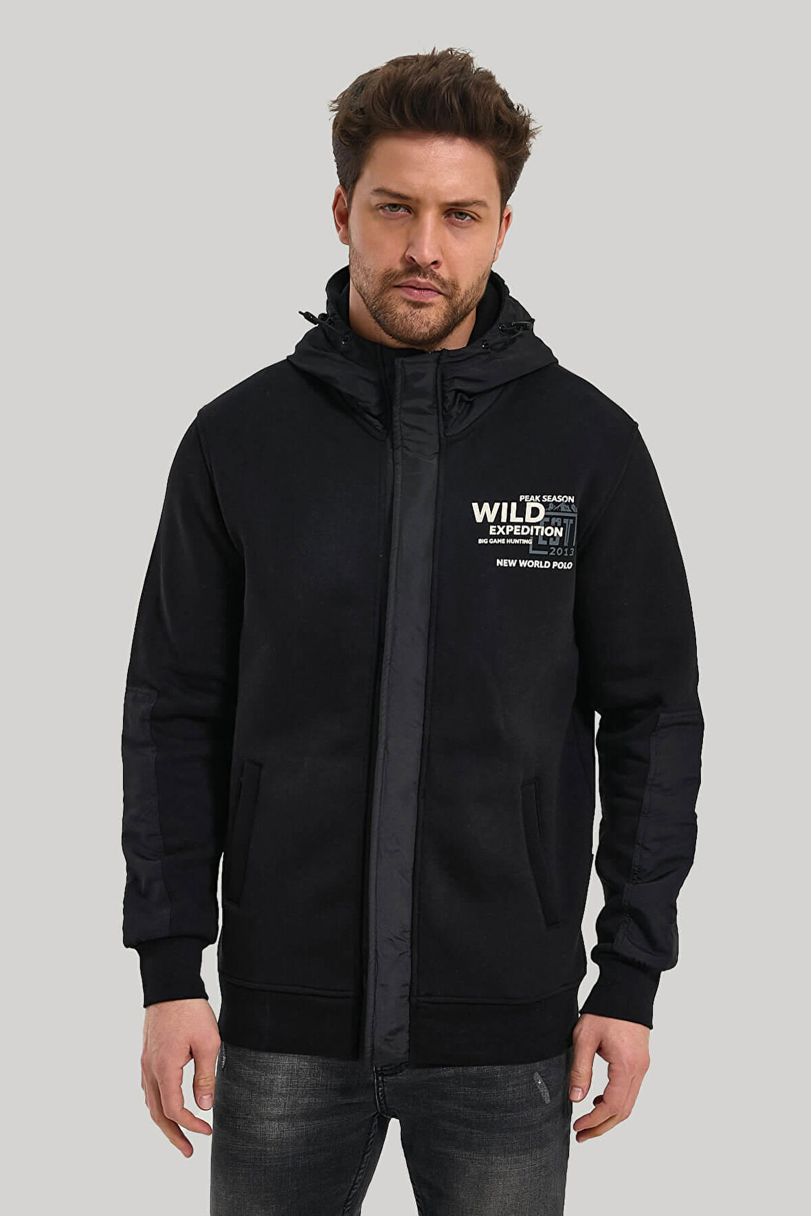 Kapüşonlu Siyah Slim Fit Full-Zip Sweatshirt 23FWM64067