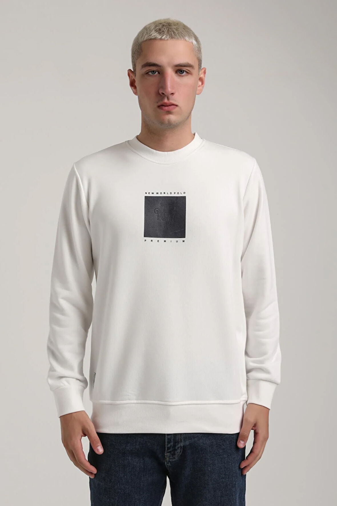 Bisiklet Yaka Ekru Slim Fit Sweatshirt 24FWM60183