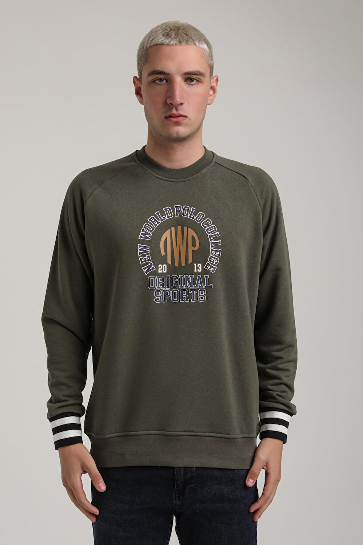 Bisiklet Yaka Haki Slim Fit Sweatshirt 24FWM60187