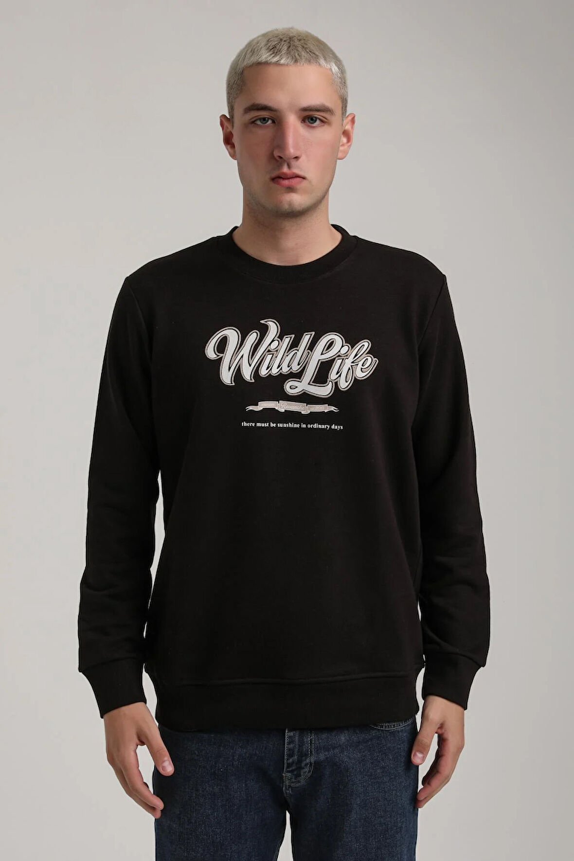 Bisiklet Yaka Siyah Slim Fit Sweatshirt 24FWM60195