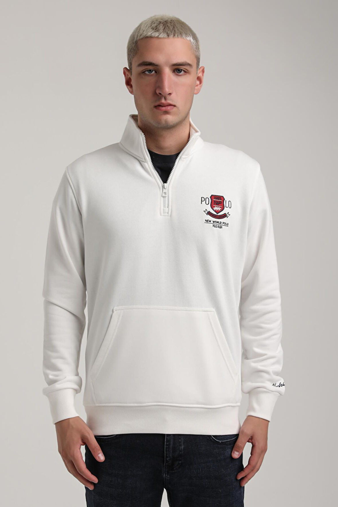 Dik Yaka Ekru Slim Fit Sweatshirt 24FWM60198