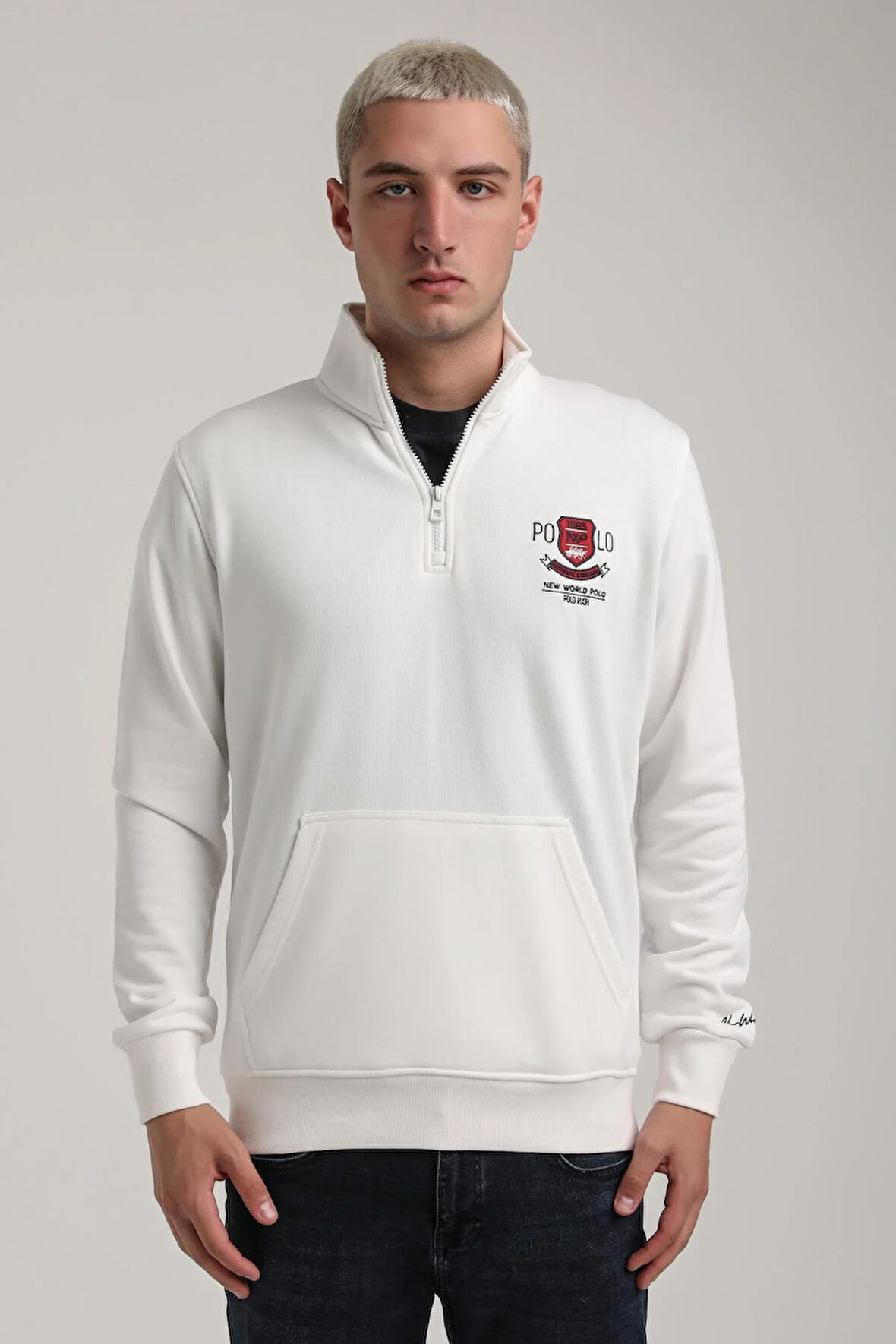Dik Yaka Ekru Slim Fit Sweatshirt 24FWM60198