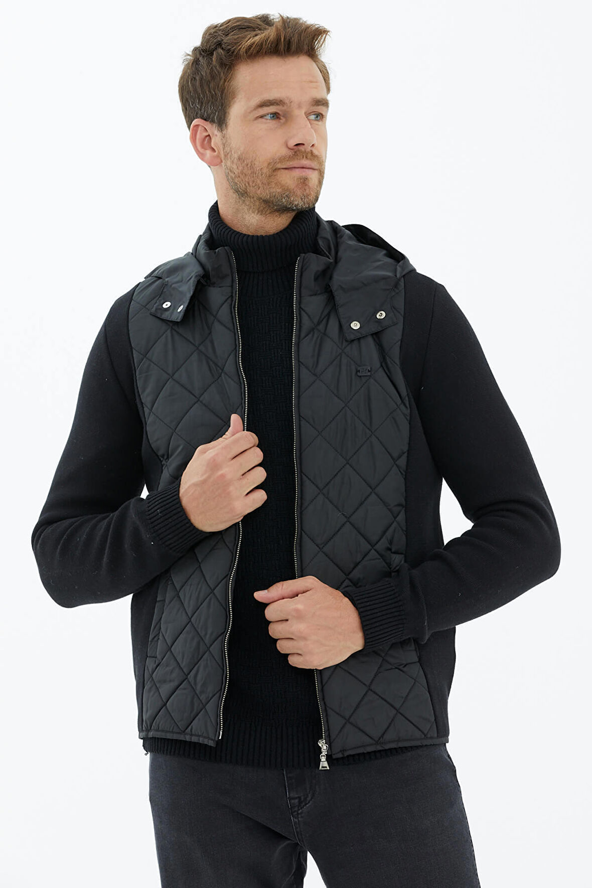 Kapitone Kapüşonlu Cepli Triko Ceket  - Siyah