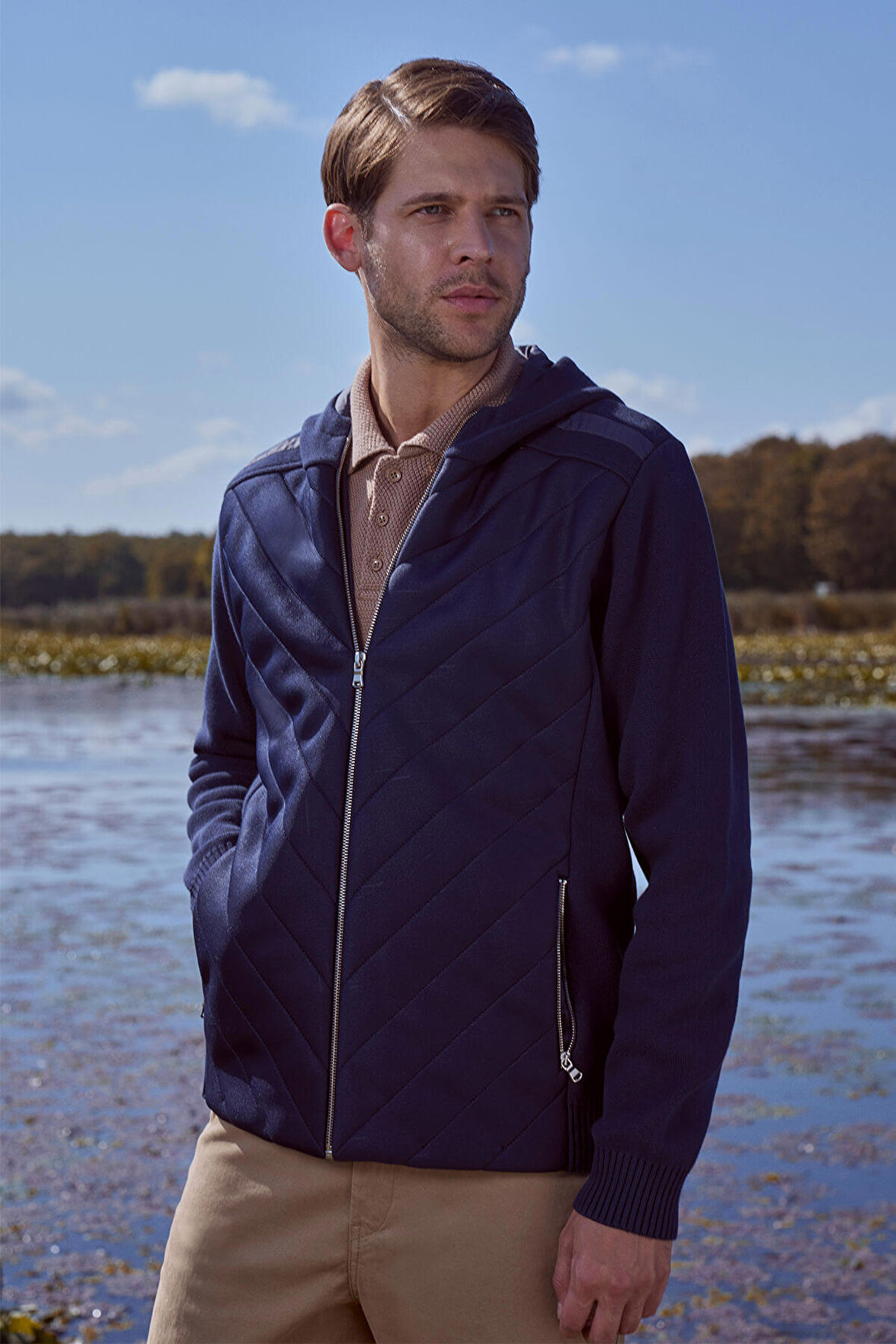 Kapüşonlu Fermuarlı Kapitone Triko Mont  - Lacivert