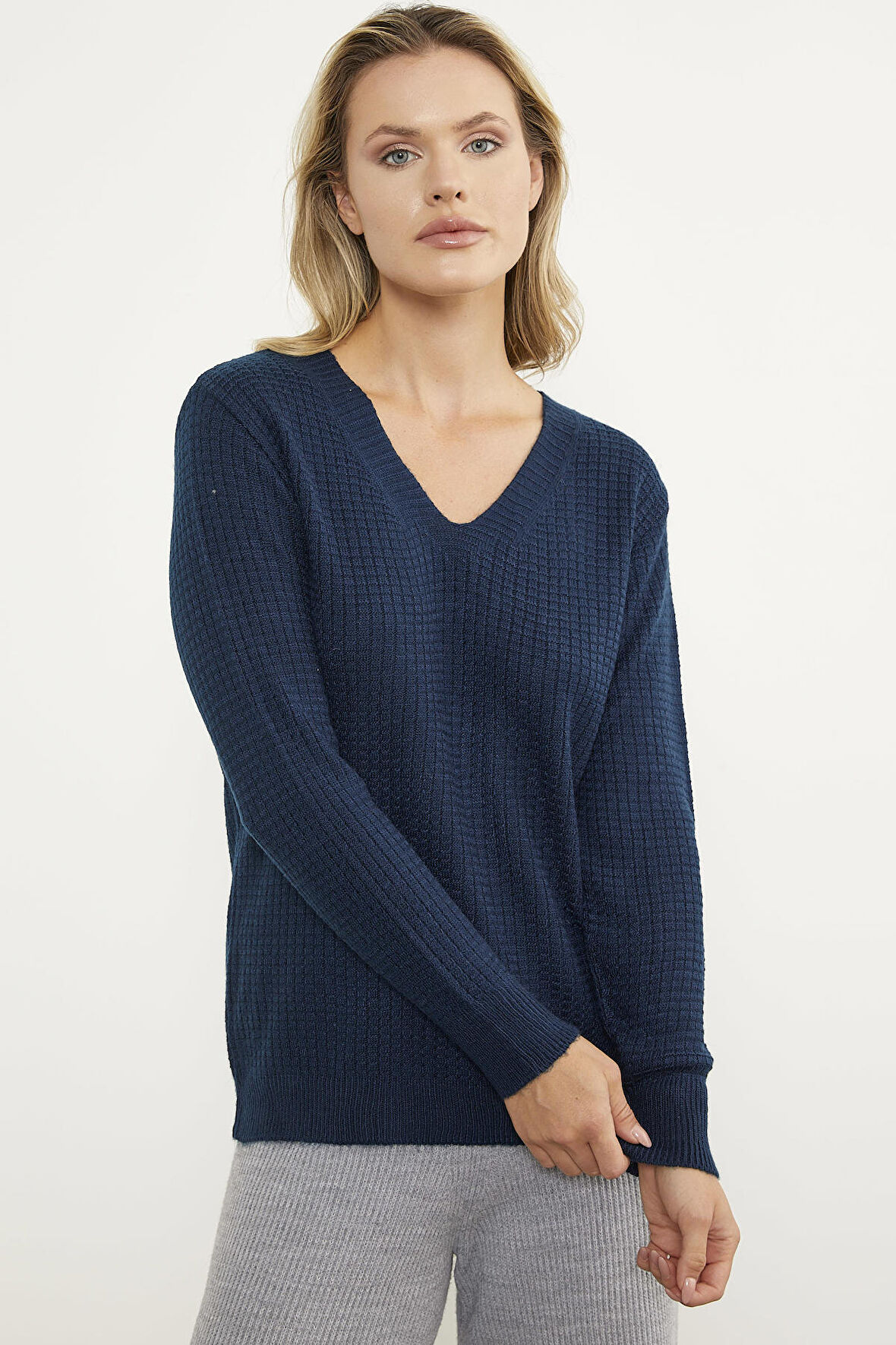 Petek Örgü V Yaka Triko Kazak - Lacivert