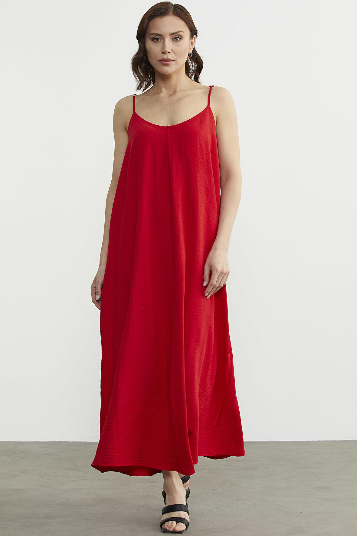 Ayarlanabilir Askılı Uzun Krep Elbise - Kırmızı