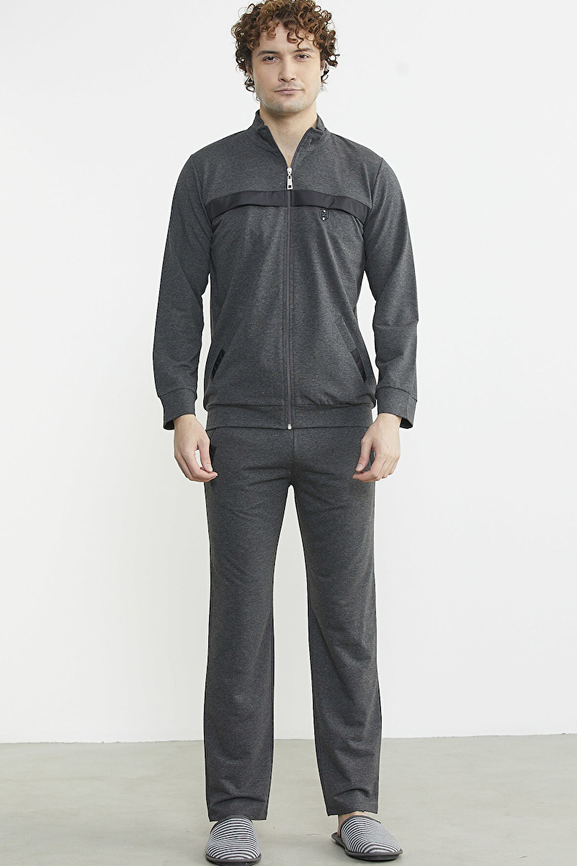 Dik Yaka Fermuarlı Eşofman Takım - Antrasit