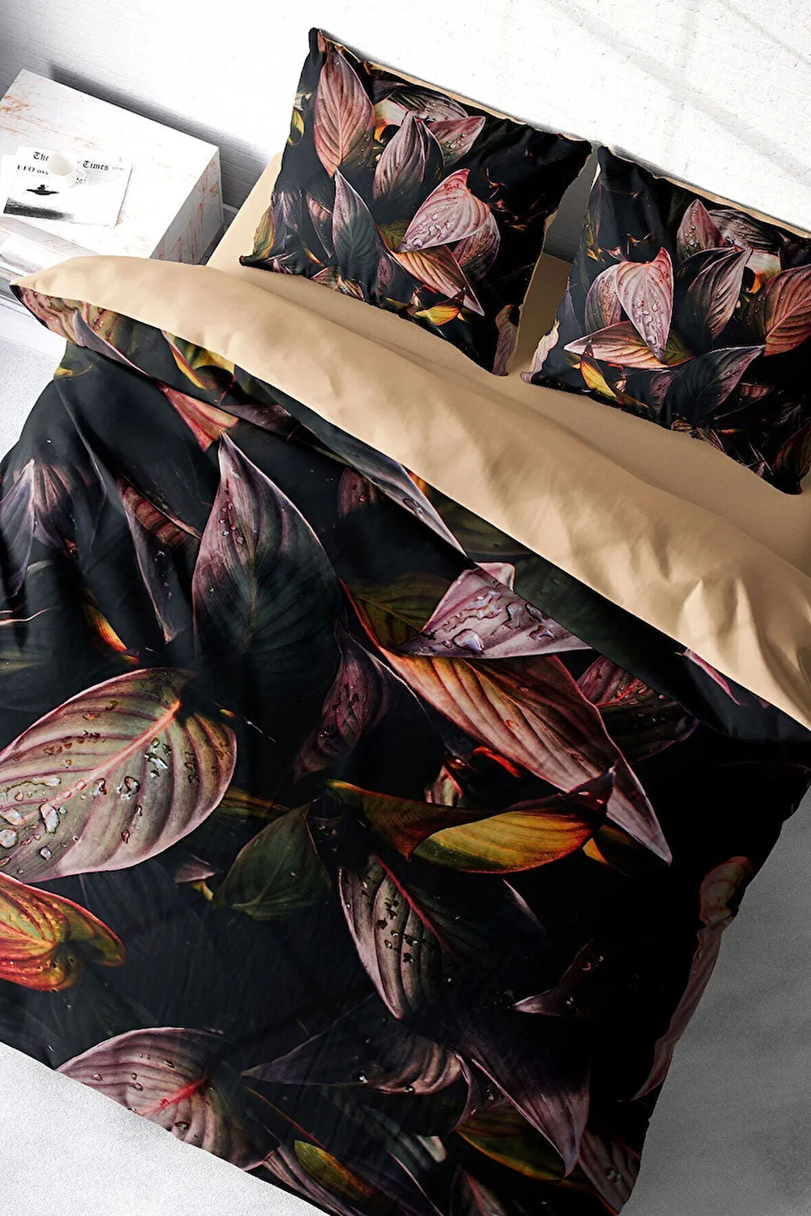 Çift Kişilik ( Lastikli Çarşaflı ) %100 Pamuk Saten Nevresim Takımı Güz Yaprakları