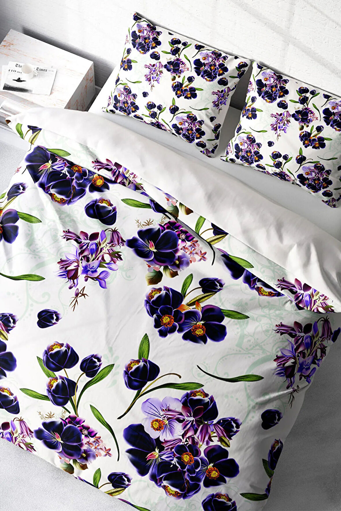 Lastikli Çarşaflı %100 Pamuk Saten Çift Kişilik Nevresim Takımı Purple Flowers